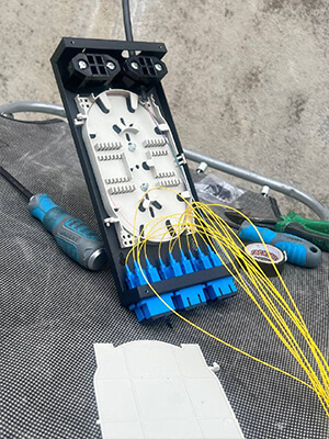 اجرای فیبر نوری